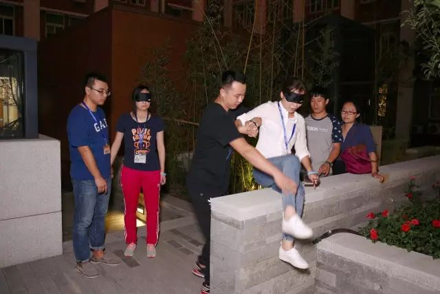 公司舉辦中秋節外地單身青年歡樂(lè )嘉年華活動(dòng)8.jpg