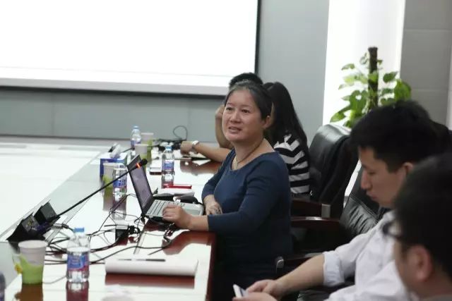 規劃（總圖）專(zhuān)業(yè)委員會(huì )邀請旅美知名專(zhuān)家暢談通用航空2.jpg